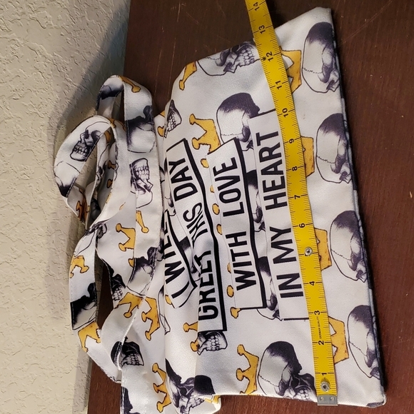 Shoulder Canvas Tote Bag w/ Skull and Crown graphics - Picture 5 of 7